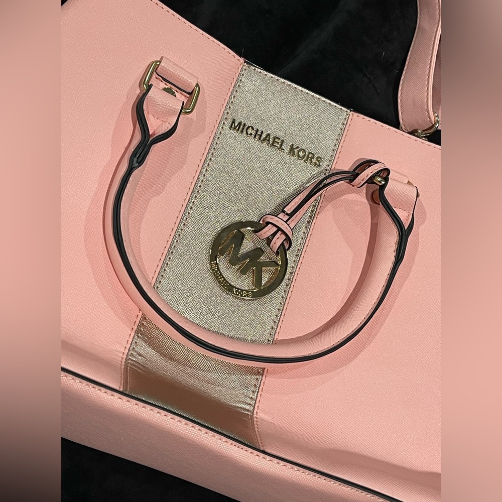 MICHAEL Michael Kors Pink Selma Metallic Middle Stripe Bag